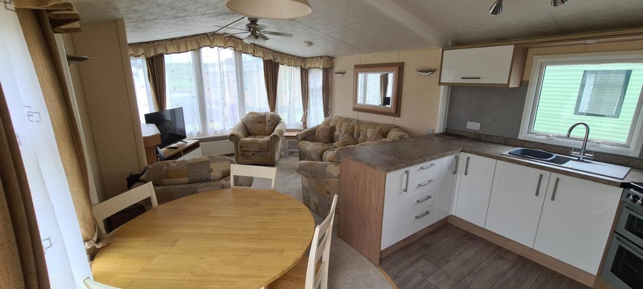 The Perrycroft At Forest Views Caravan Park Plumbland エクステリア 写真