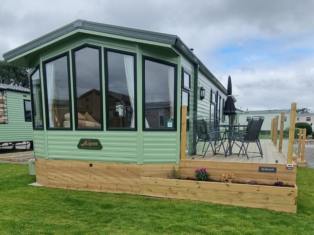 The Perrycroft At Forest Views Caravan Park Plumbland エクステリア 写真